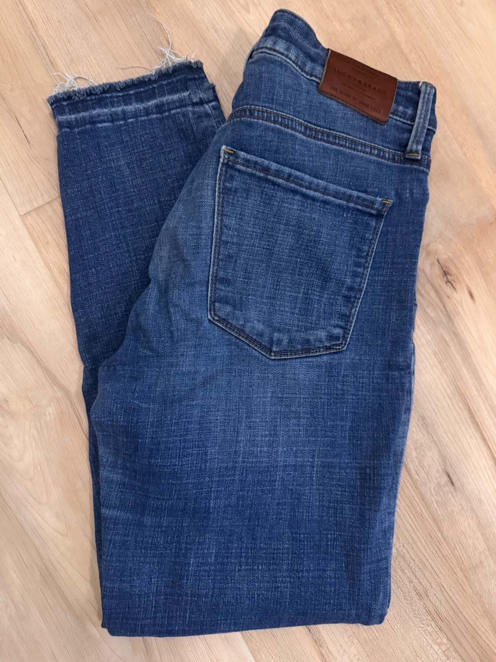 Lucky Brand Hayden Skinny Ankle length Raw hem jeans color: Palomar